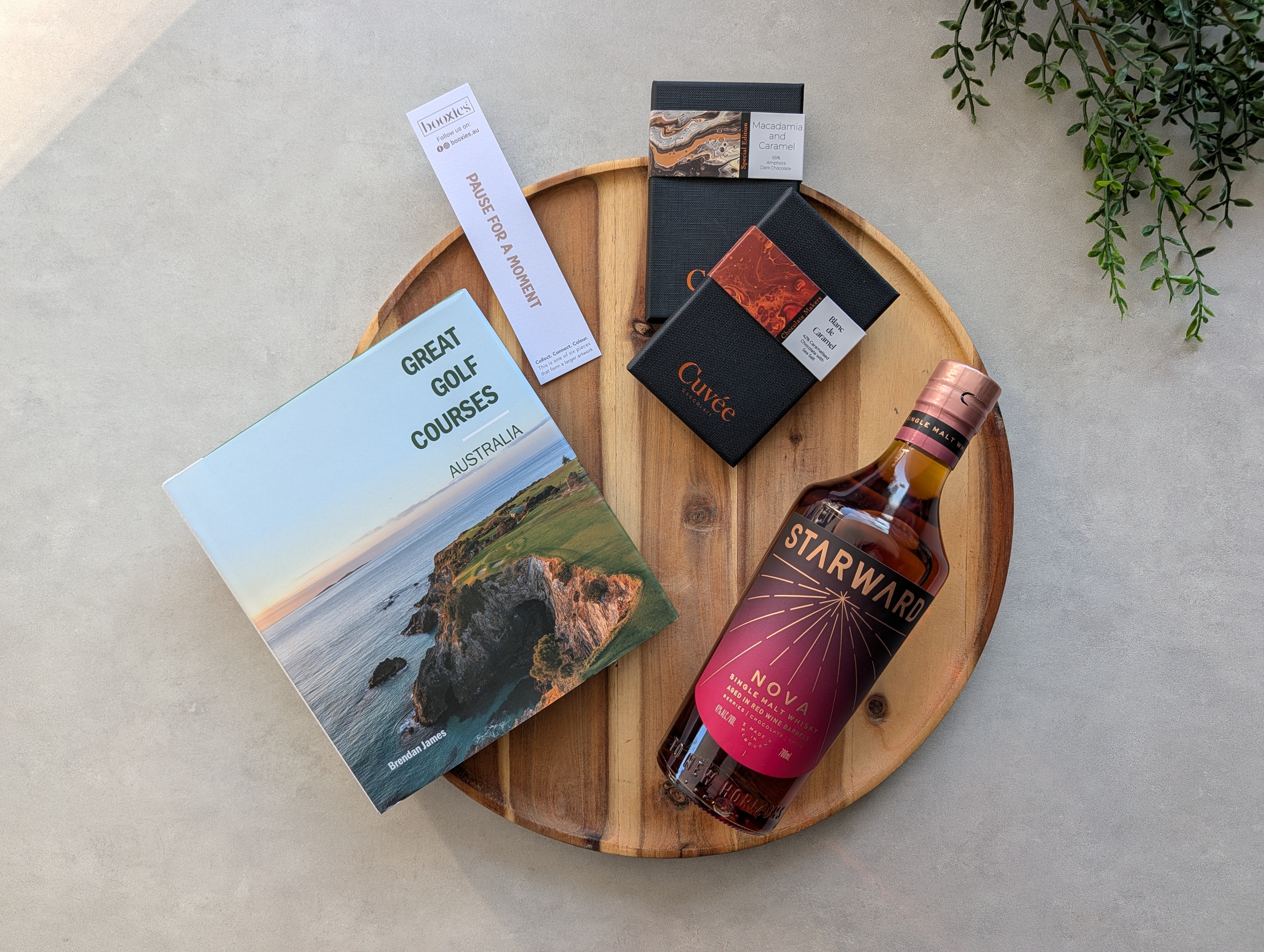 Father's Day gift guide from Booxies