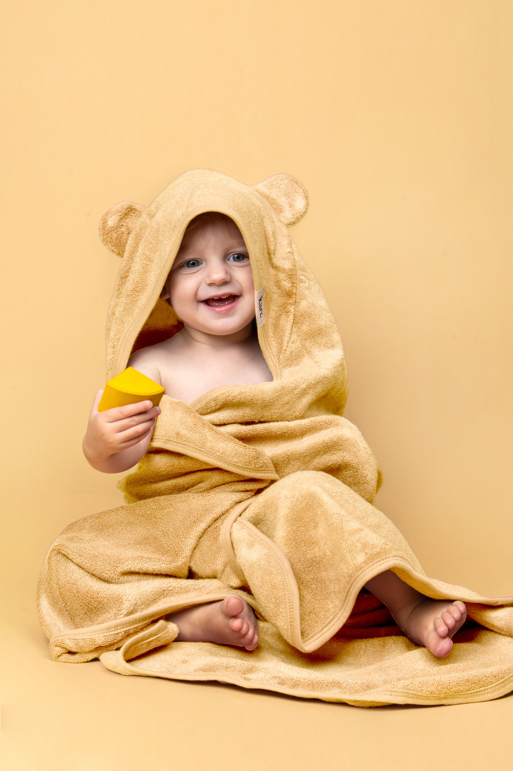 Kiin Hooded Towel