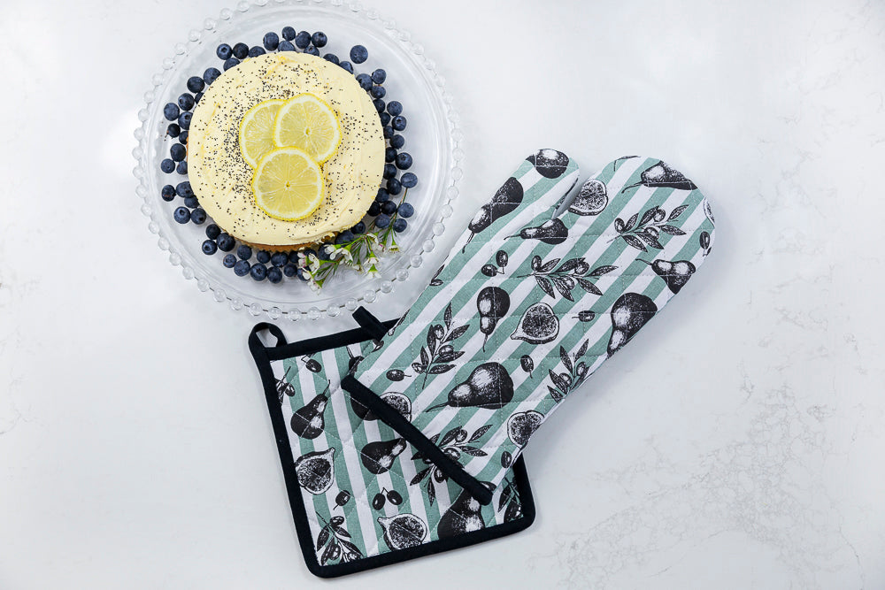 oven glove and tea pot holder set