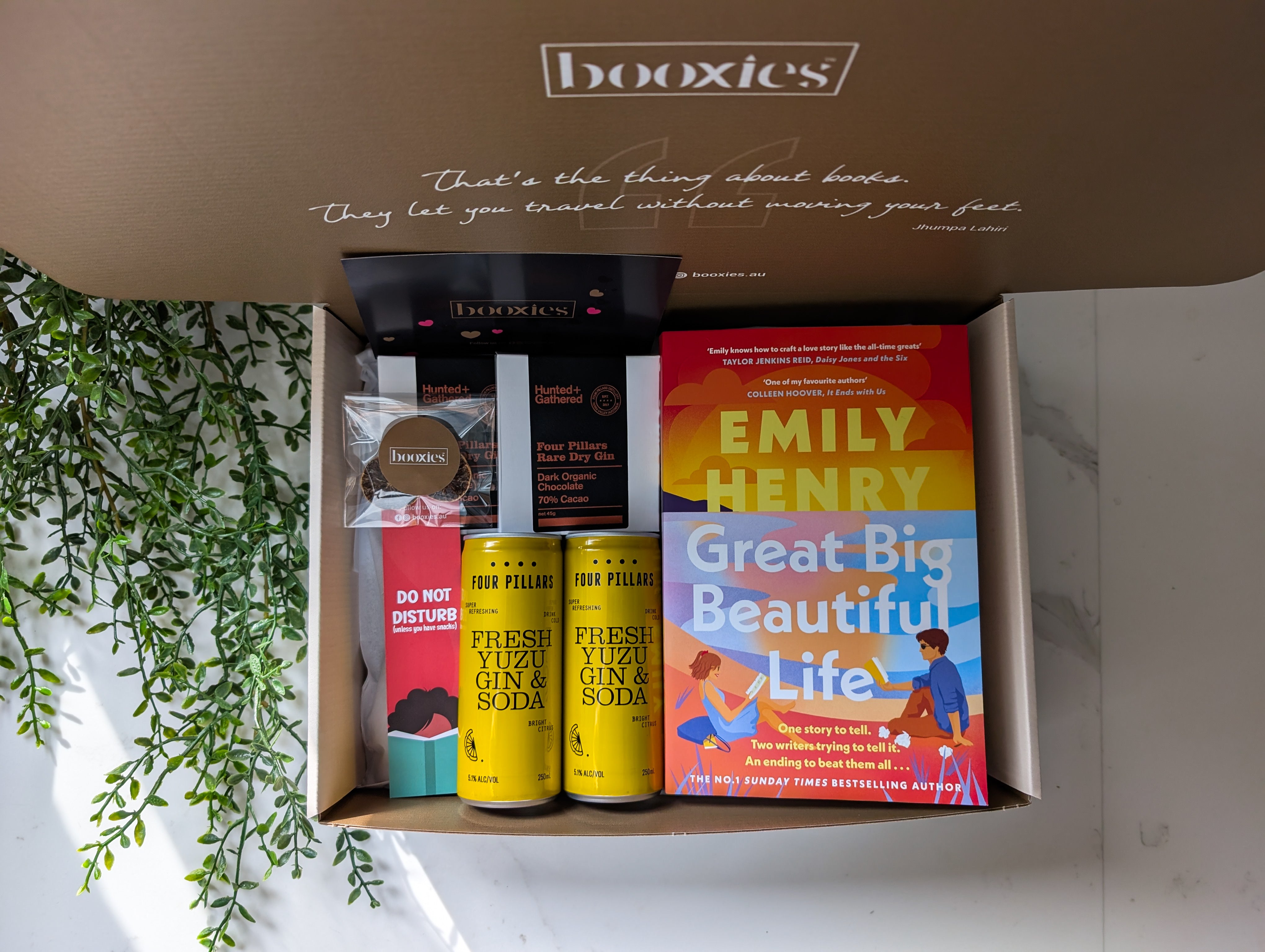 Gin, Tonic N books booxies gift box includes a book from your favourite genre, 2x yuzu gin & soda, 2 gin infused chocolate, bookmark, garnish and greeting card