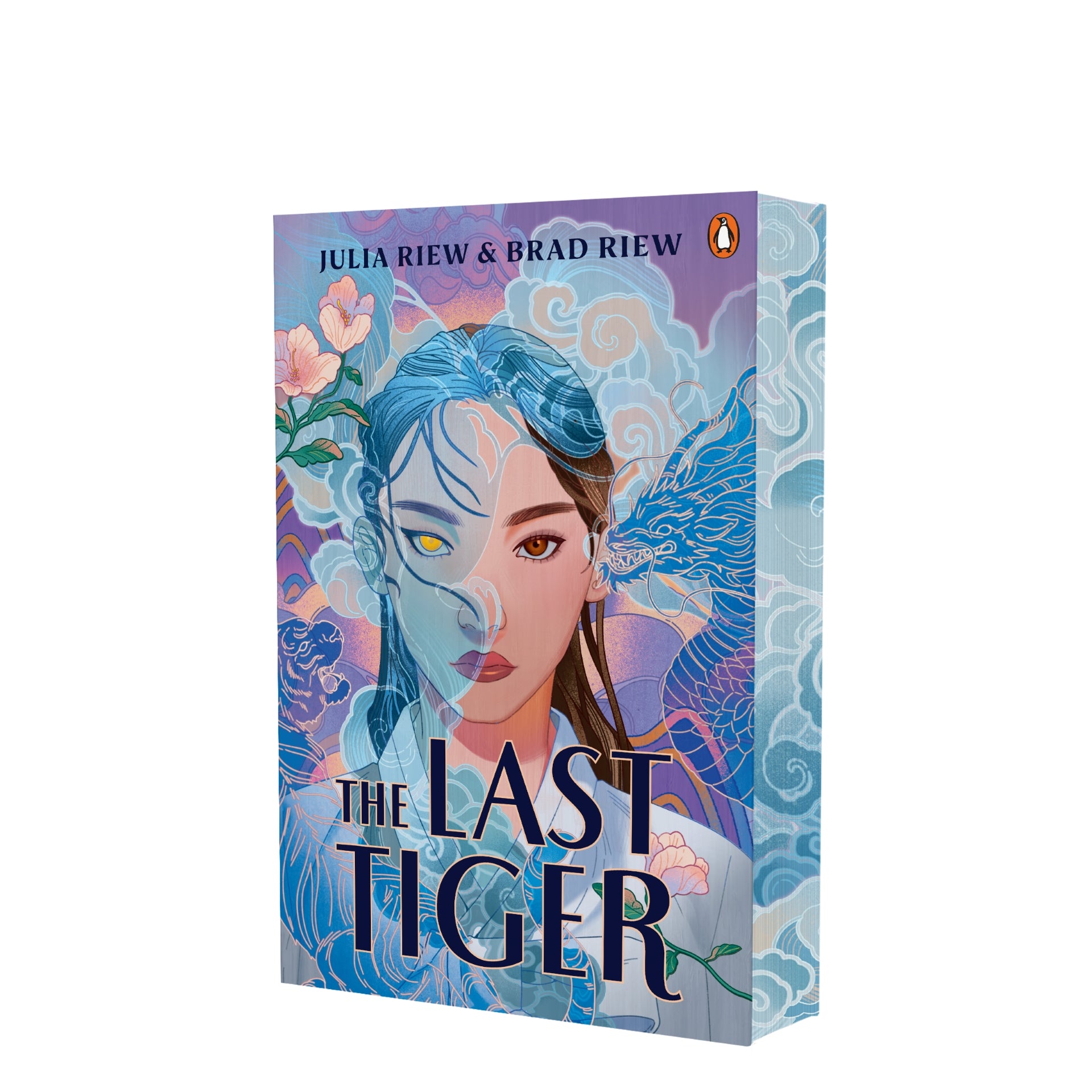 Book cover of 'The Last Tiger' by Julia Riew & Brad Riew with a fantasy design on a white background