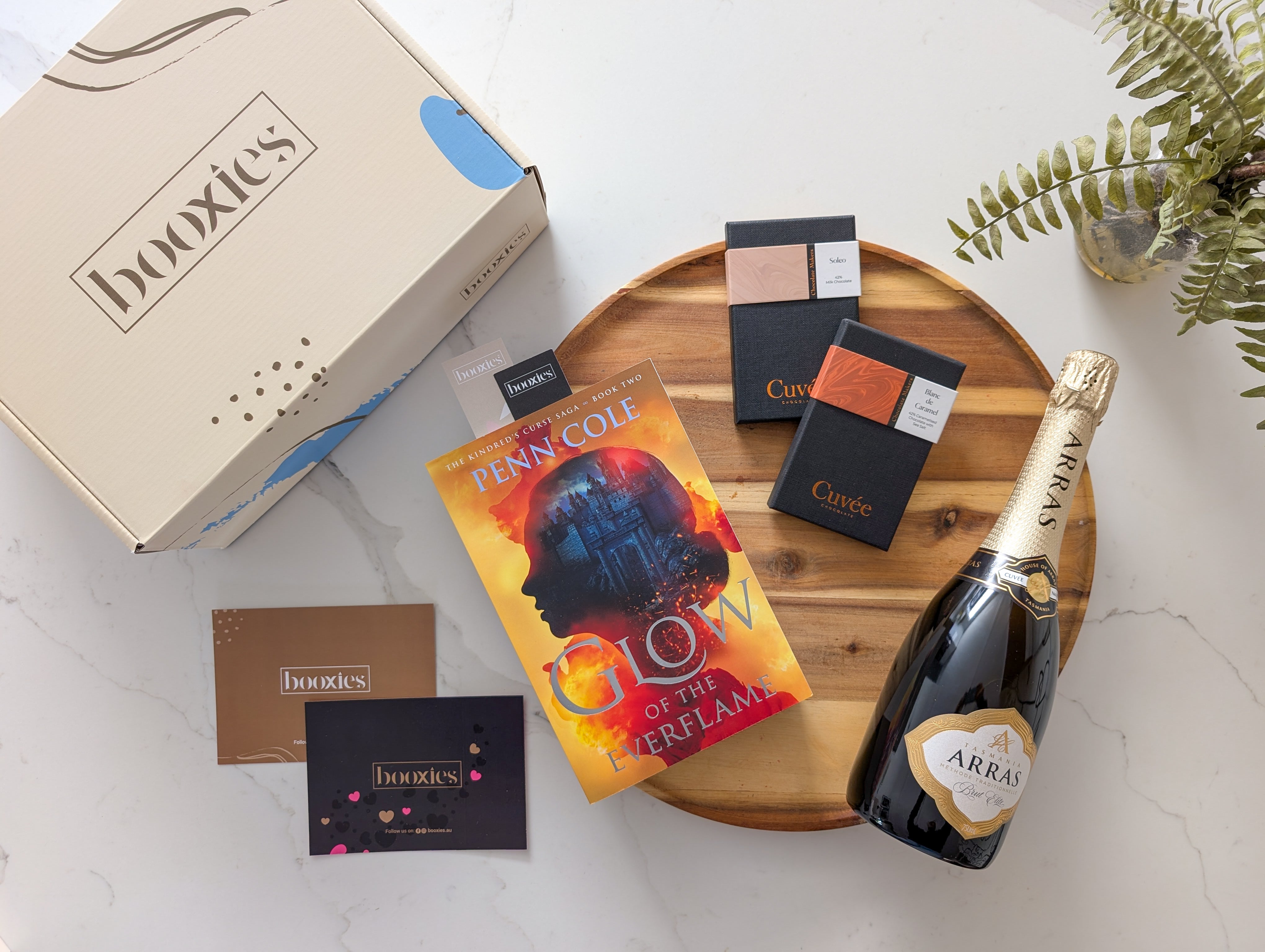 Reading Rendezvous Valentines Gift booxies with a book, chocolate and sparkling rose or brut